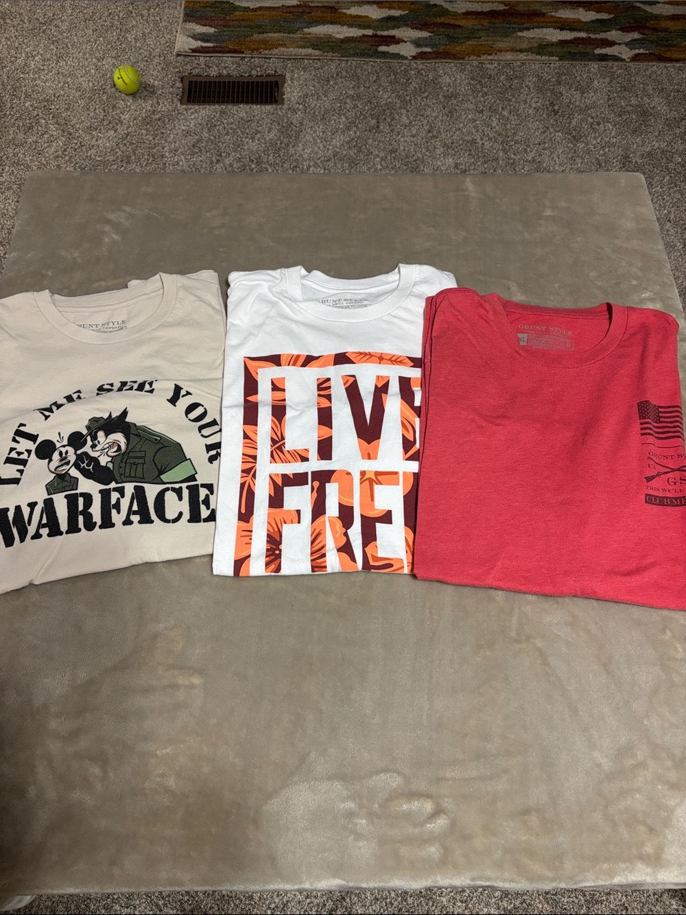 Lot of 3!!! Grunt Style Short-Sleeve Tees - Cream, White, Red.  Mens 3 XL
